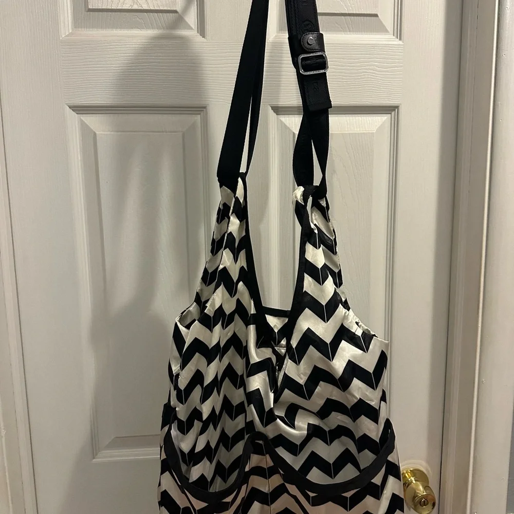 lululemon athletica Black and White Chevron Women's Bag
